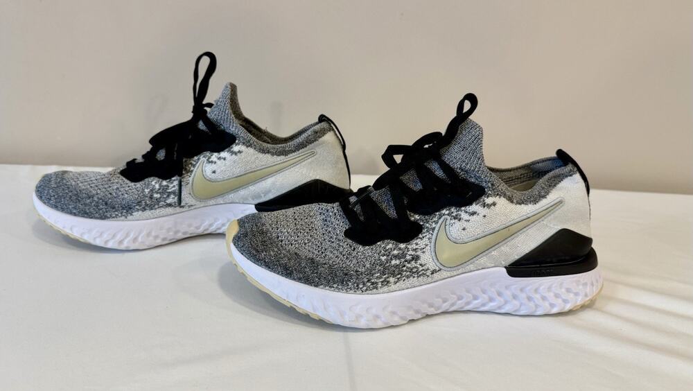 nike epic react flyknit 2 women size 9
